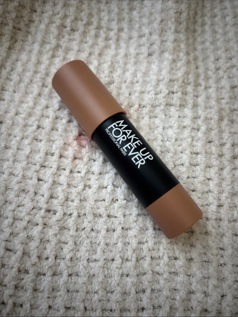 Makeup forever crayon multi-use stick